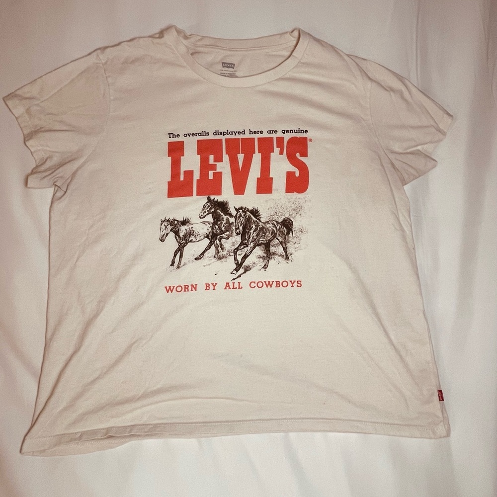 Authentic Levi's vintage Tee